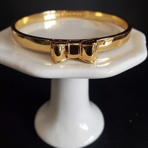Kate Spade New‎ York TAKE A BOW Gold Plated Bangle Bracelet Casual Everyday